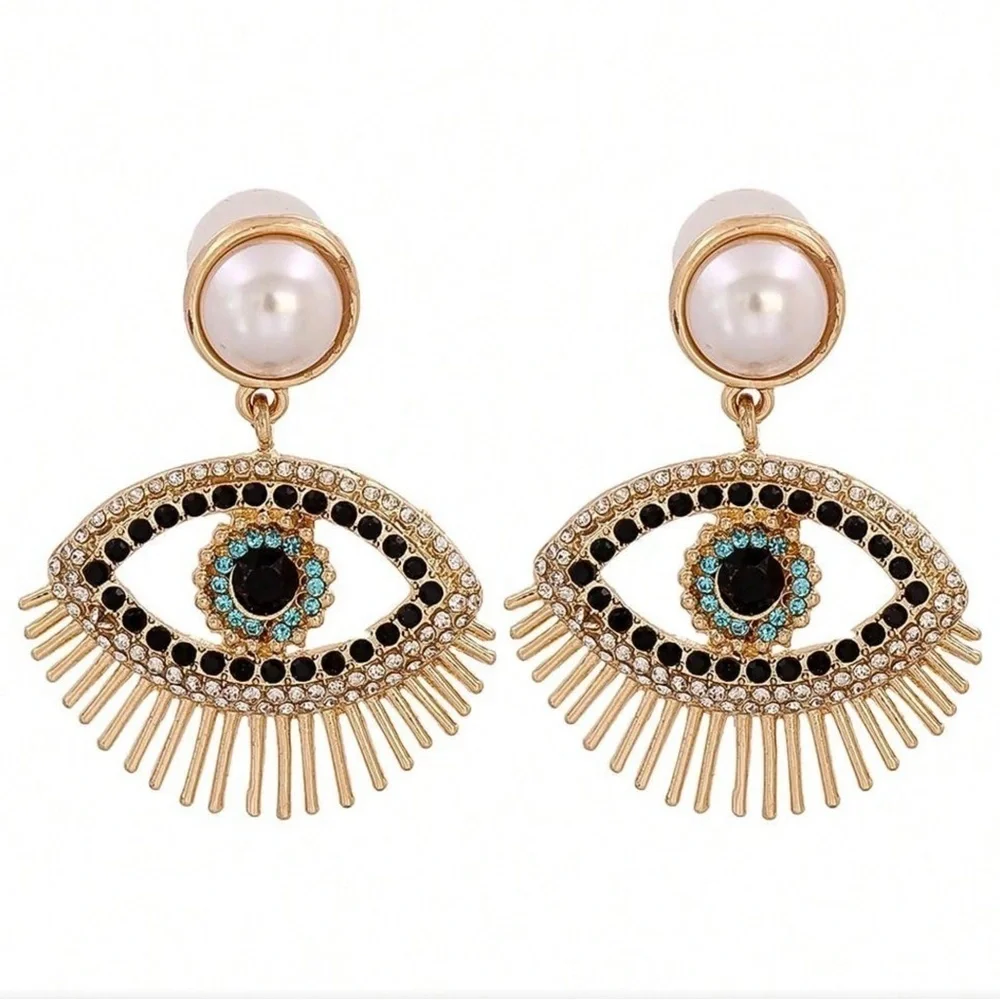 ✨NEW Elegant Gold Eye Drop Earrings with Pearls